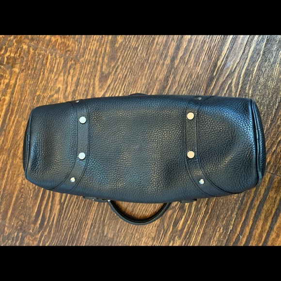 Authentic Burberry hand bag - Picture 5 of 15